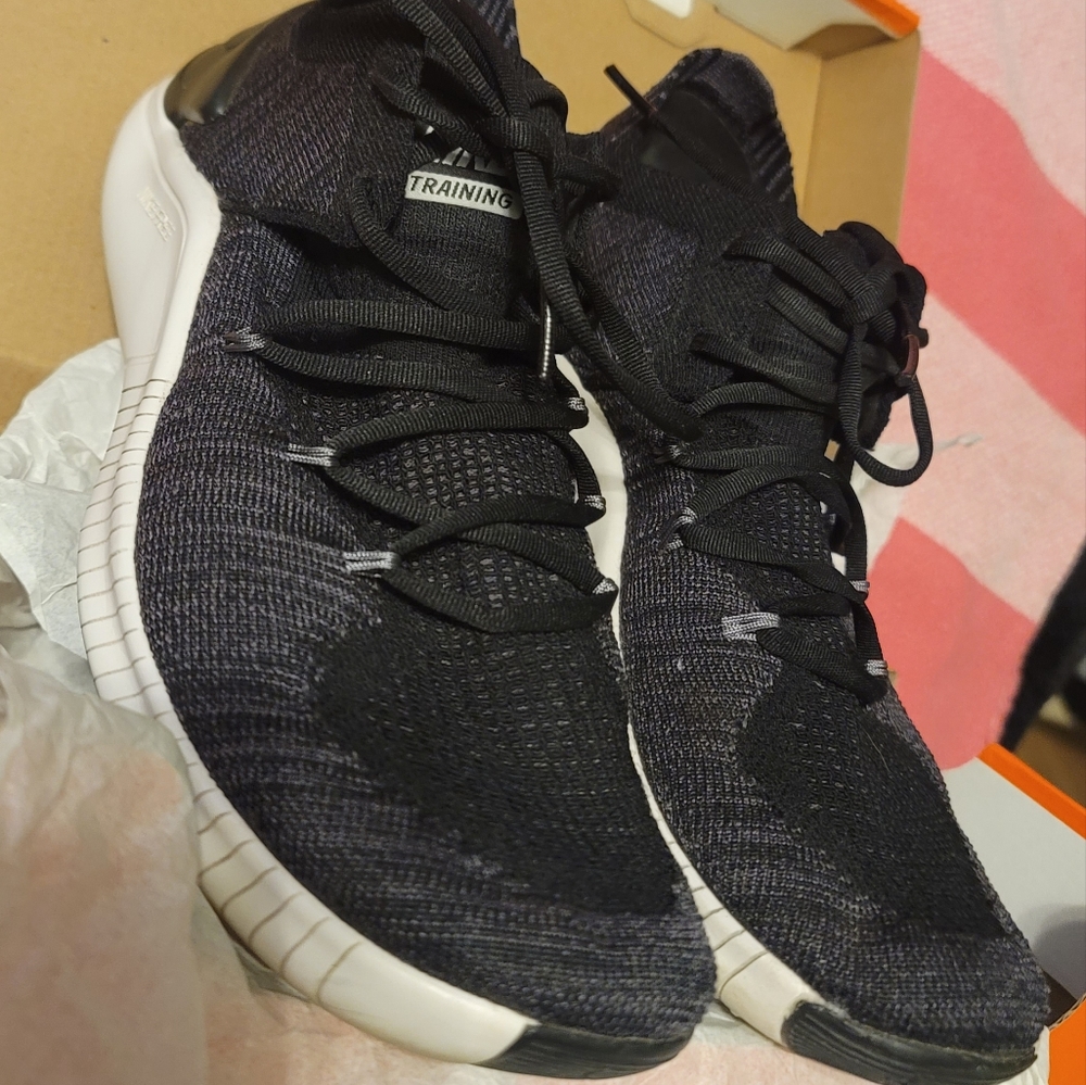 Nike FR Flyknit 3 Free Sneakers